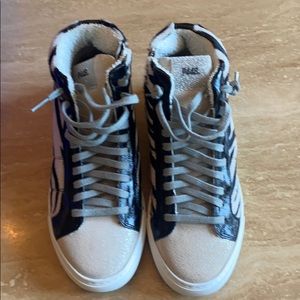 P448 High Top Sneakers